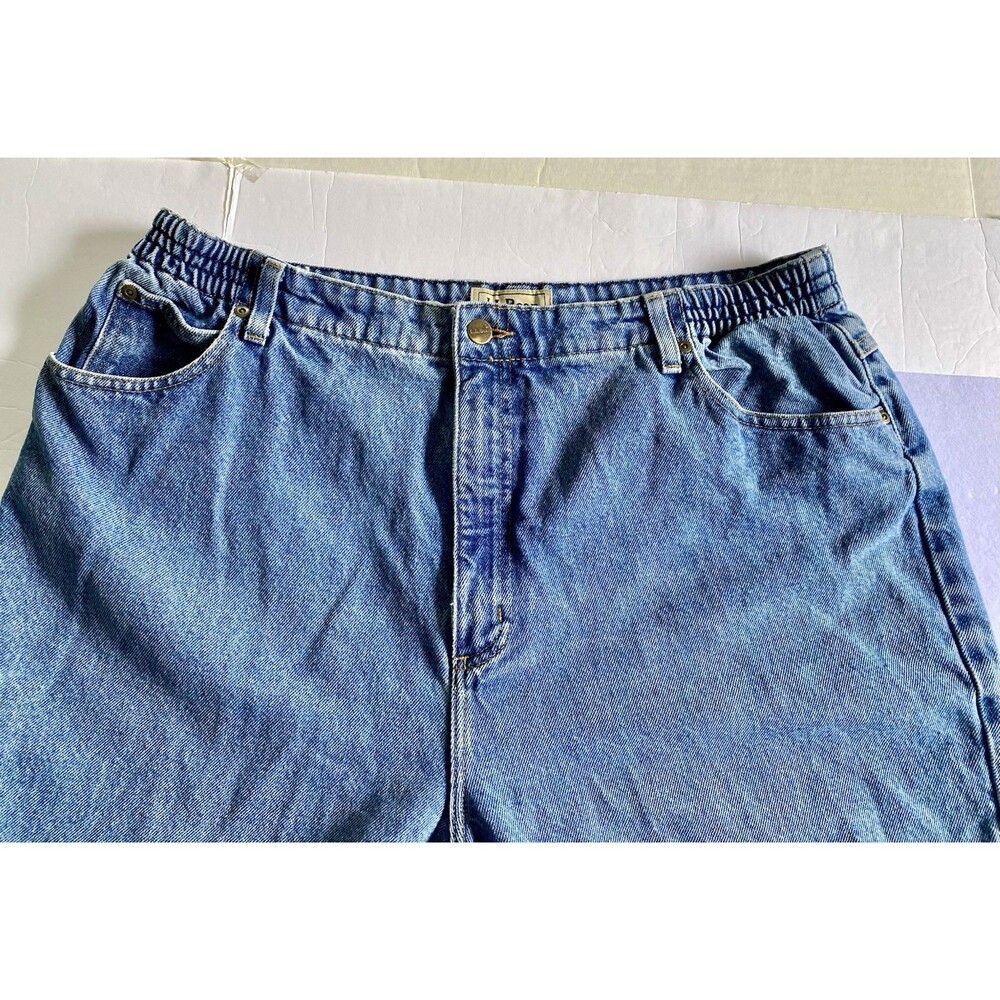 LL Bean Jeans Womens Size 20P Blue Original Fit Relaxed Dark Wash Denim